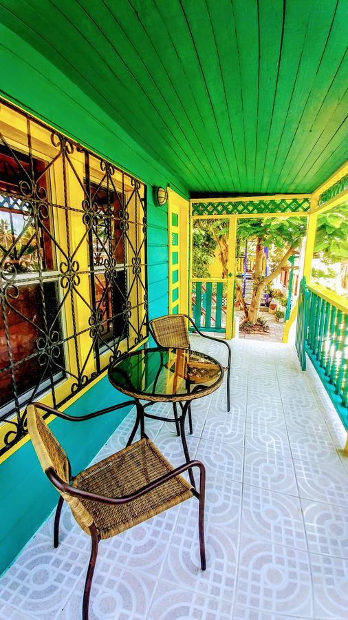 Yocamatsu Bed & Breakfast Кайе Колкер Екстериор снимка